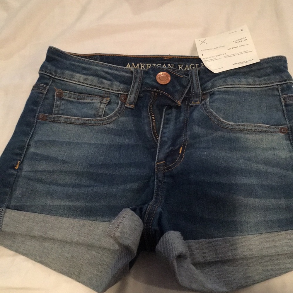 American Eagle shorts - NWT